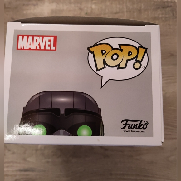 Exclusive Glow in the Dark Marvel Spider-Man: Homecoming Vulture #227 - Picture 5 of 5